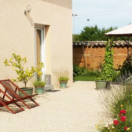 Le Clos Carre *